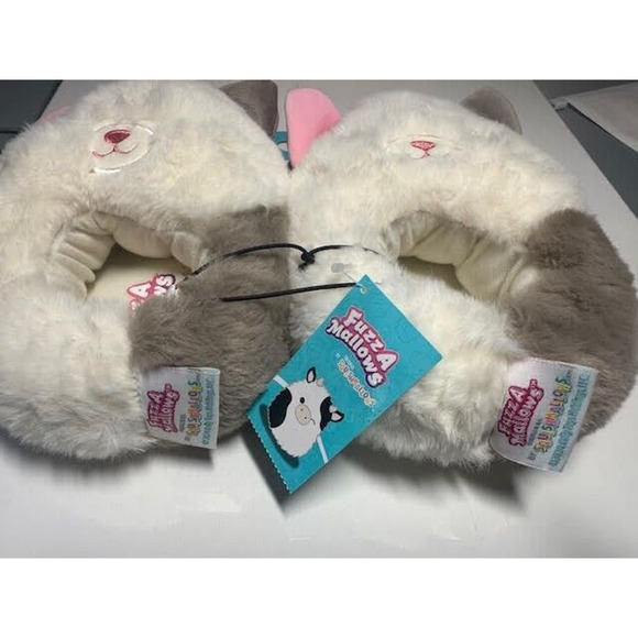 NWT Squishmallows Slippers Women’s size 5-6 Karina the Cat New Fuzzamallows - Picture 8 of 11